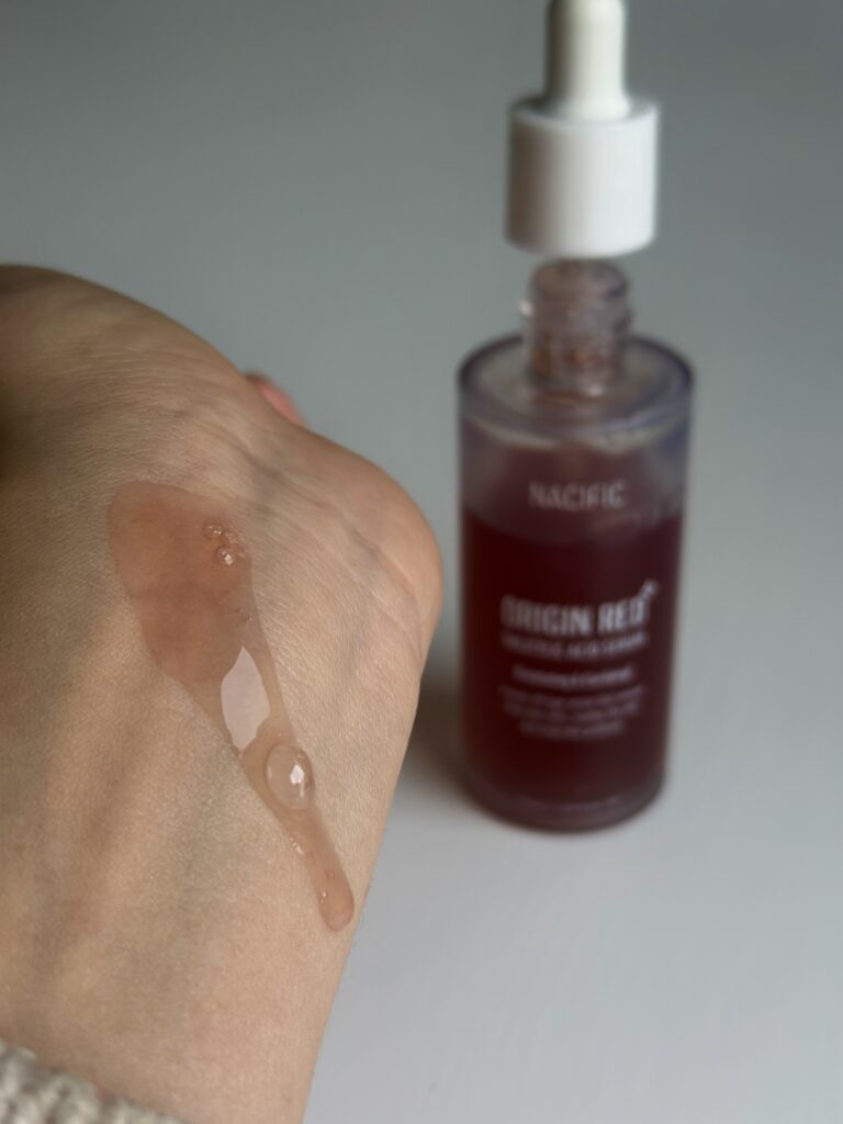 Aha serum with hand